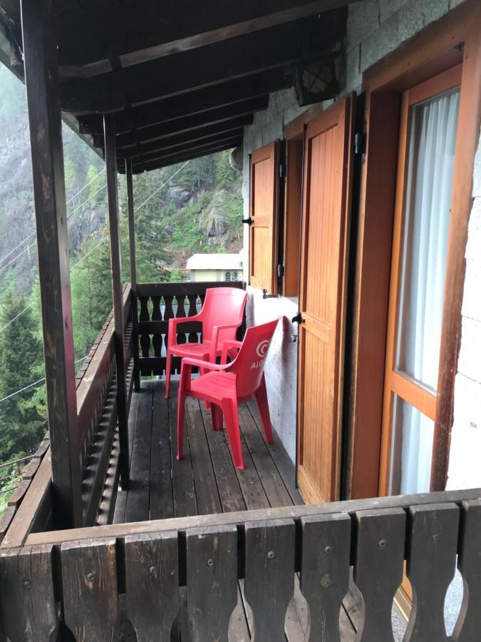 Rifugio Stella Alpina Ξενοδοχείο Saviore dell'Adamello Εξωτερικό φωτογραφία